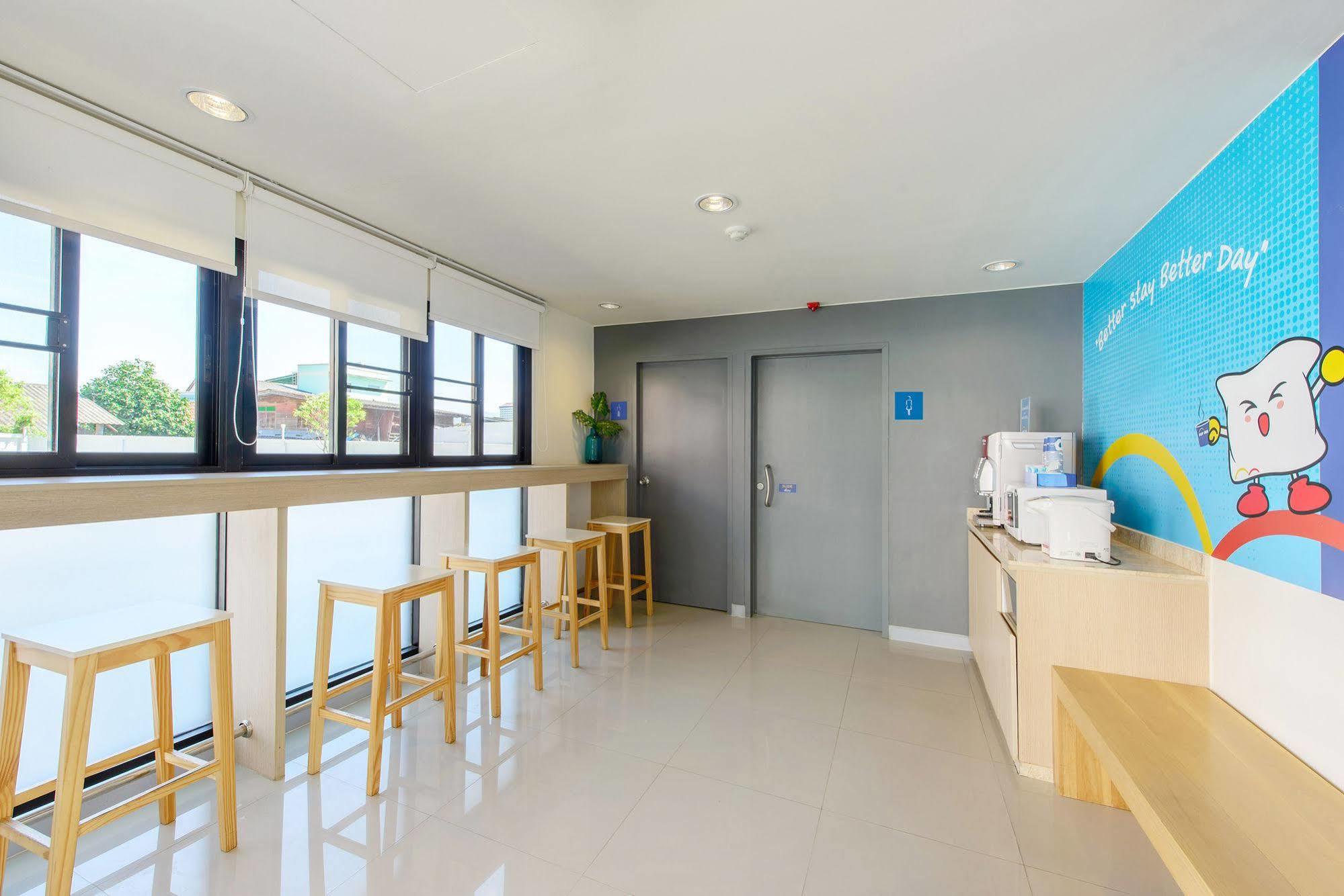 Hop Inn Nong Khai Exterior foto
